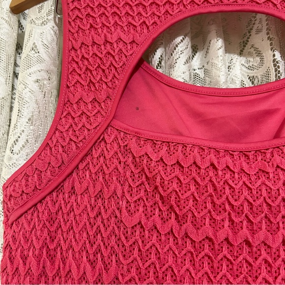 Suzy Shier sleeveless A line dress with pleats. Barbie Pink. - Picture 8 of 8